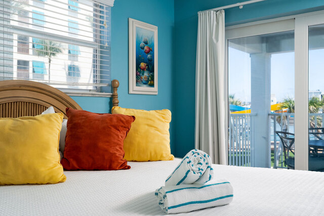 Image 10 for Harbour House at the Inn #206