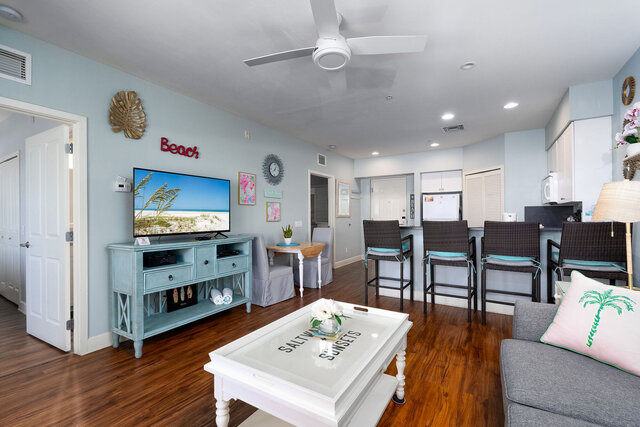 Image 6 for Harbour House at the Inn #303