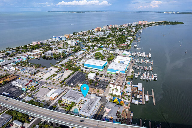 Image 4 for Harbour House at the Inn #213