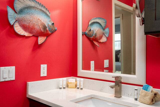 Image 12 for Harbour House at the Inn #206