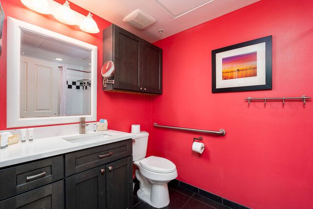 Image 11 for Harbour House at the Inn #206