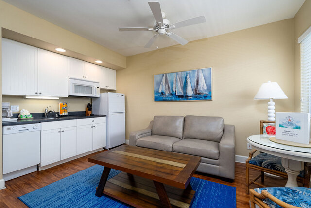 Image 12 for Harbour House at the Inn #311