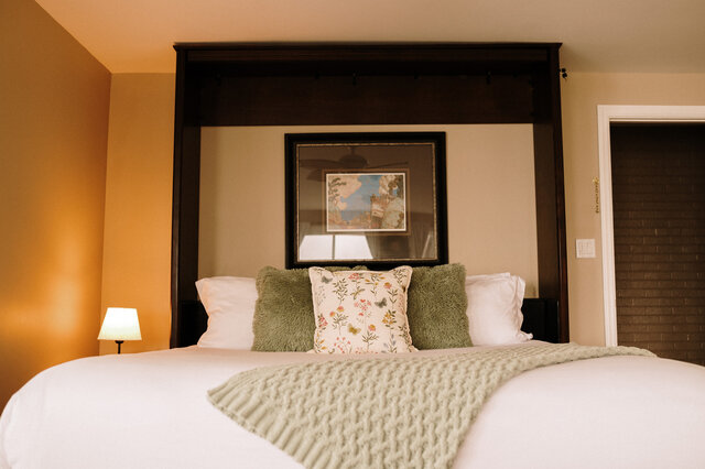 Image 1 for Harbourview King Suite