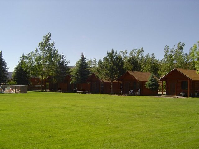 Image 2 for Deluxe Cabins