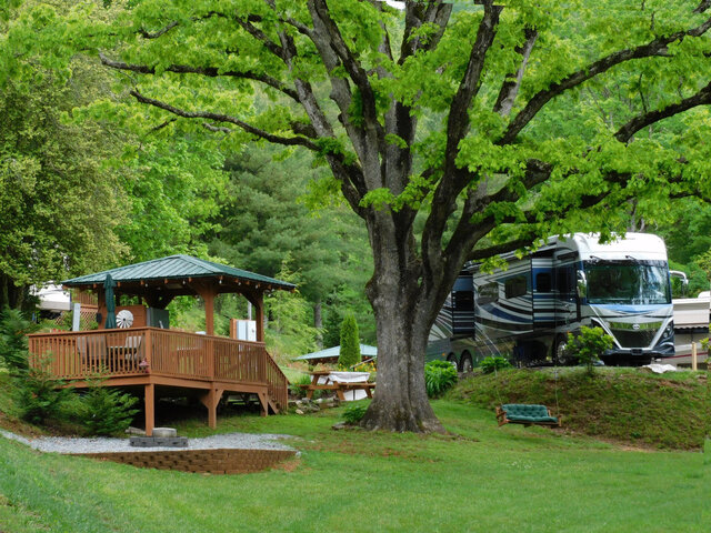 Image 1 for The Oak (Site #1 - Premium Plus Site)