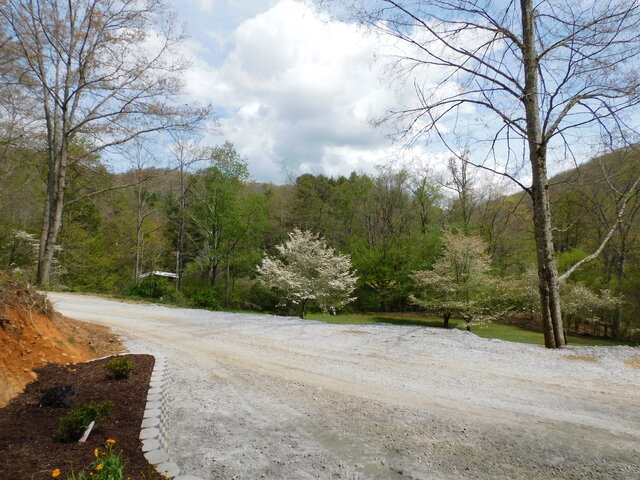 Image 4 for White Rock (Site #9) Standard Site