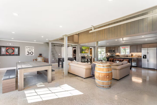 Image 9 for Man Cave