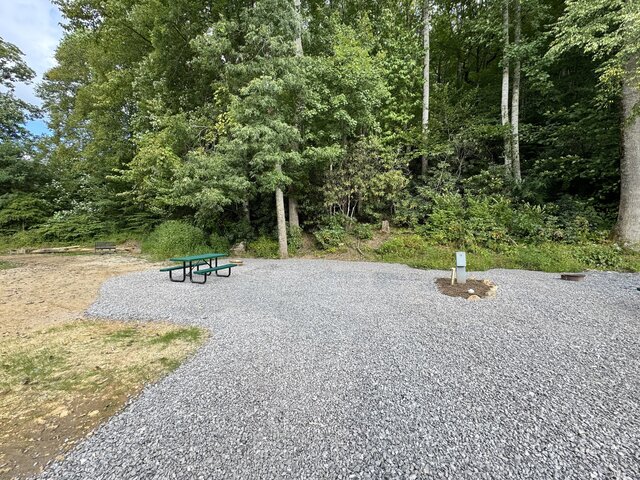 Image 1 for 19) SITE 19 - Mountain Side Back In {OLD 18}