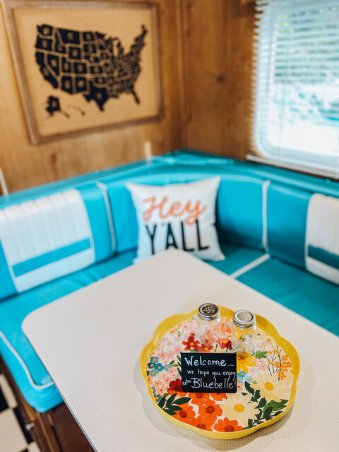 Image 4 for 03) Bluebelle Retro Rental