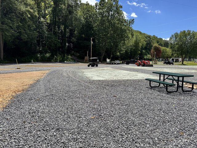 Image 2 for 21) SITE 21 River Side Back In {OLD 23}