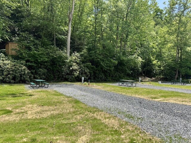 Image 2 for 13) SITE 13 Mountain Side Back In