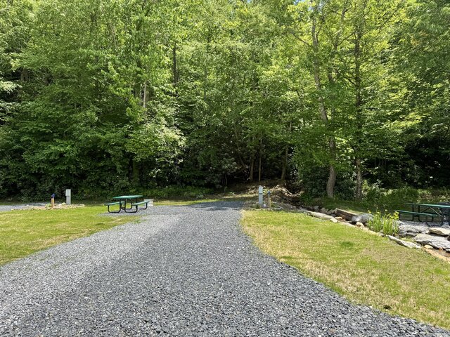 Image 1 for 11) SITE 11 Mountain Side Back In