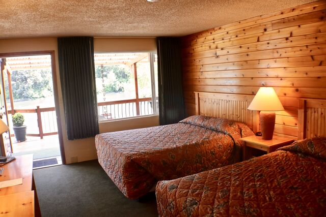 Image 1 for Double (Queen Beds)