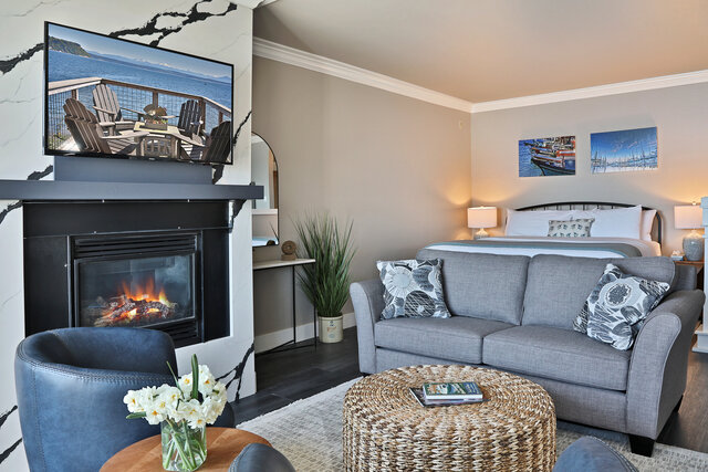 Image 6 for Waterfront Beach Studio 5