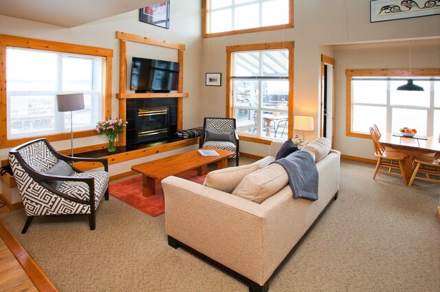 Image 2 for The Sandbar Waterfront Loft 2