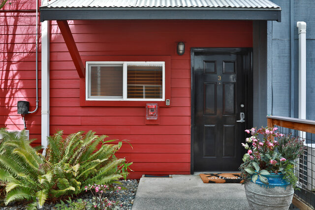 Image 20 for Waterfront Saratoga Passage Studio 3