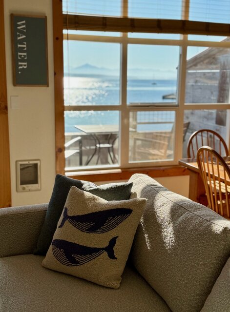 Image 4 for Waterfront Studio 1