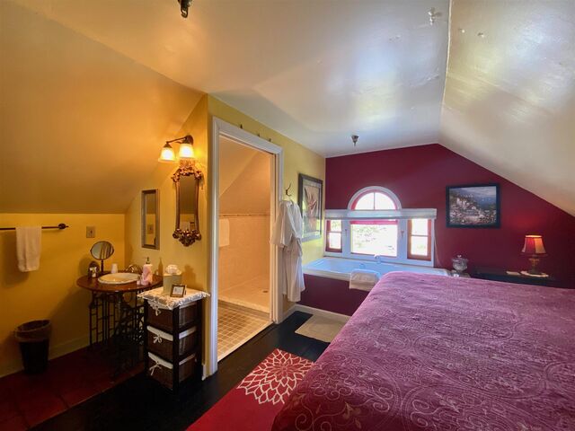 Image 2 for Penny's Attic