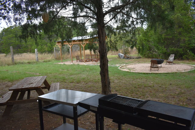 Image 12 for Grey Cabin