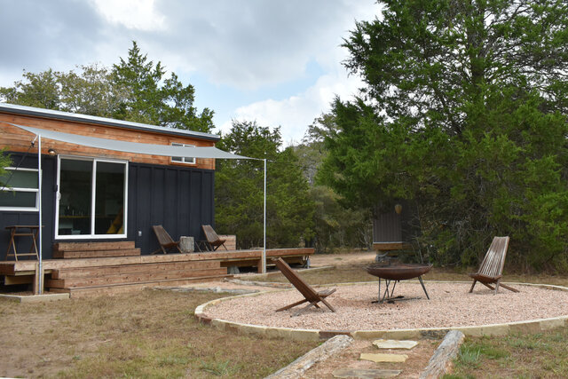 Image 2 for Black Cabin