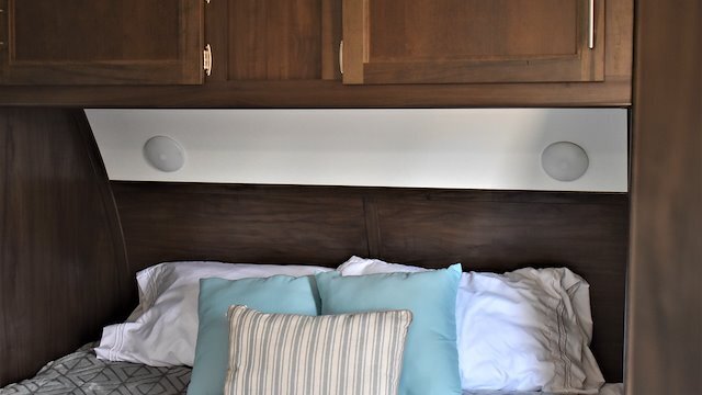 Image 6 for Premium Suite
