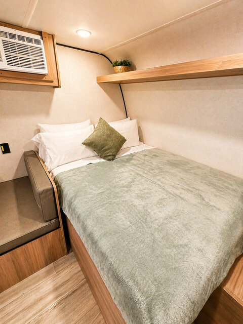 Image 6 for Cozy Canyon Camper Bunk