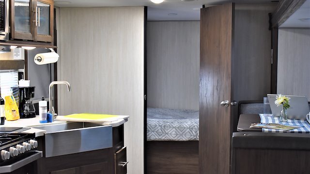 Image 12 for Premium Suite
