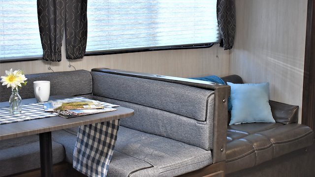 Image 3 for Premium Suite