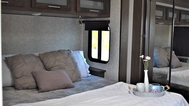 Image 8 for Deluxe Luxury Suite