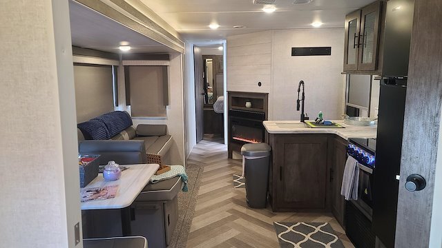 Image 2 for Bunkbed Suite
