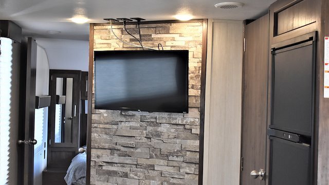 Image 4 for Premium Suite