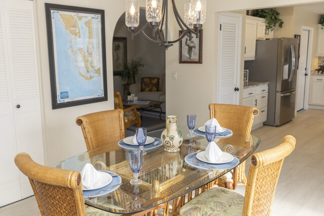 Image 20 for Port Charlotte, Canal, Private Pool