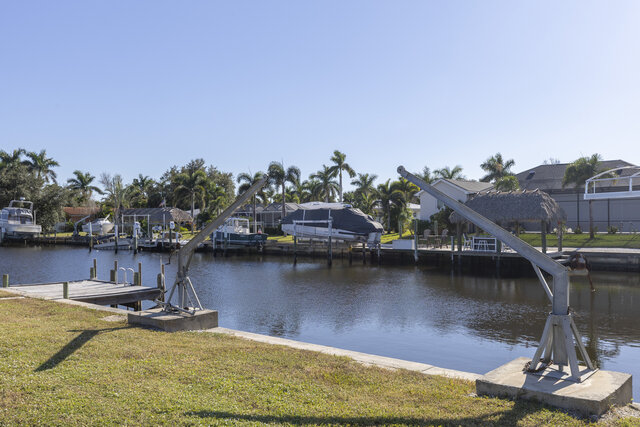 Image 8 for Port Charlotte, Canal, Private Pool
