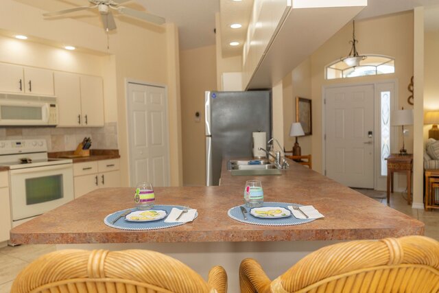 Image 11 for Pet friendly, heated saltwater  pool