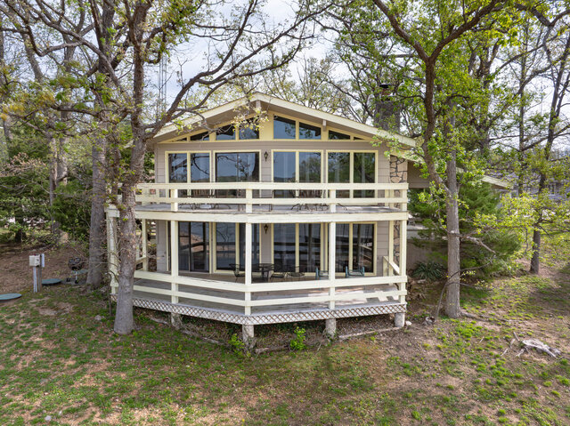 Image 2 for Vacation Home to the Lake Gentle shoreline 59