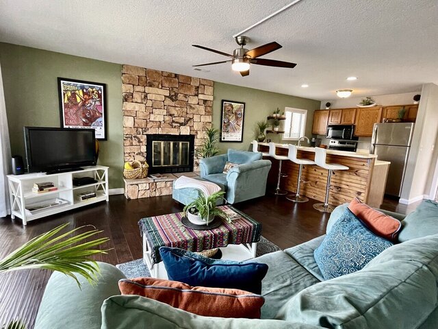 Image 8 for Baypoint Condo