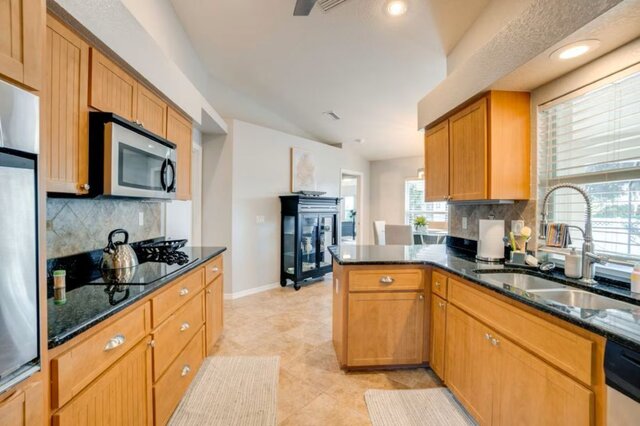 Image 8 for Stylish Pool Vacation Home