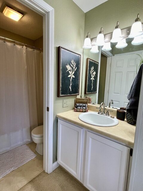 Image 17 for Baypoint Condo