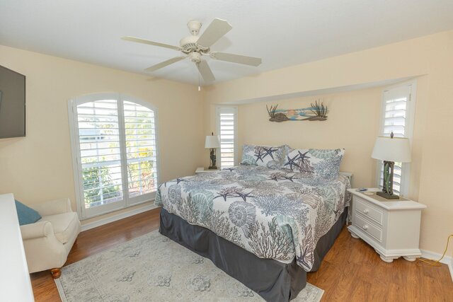 Image 14 for Pet friendly, heated saltwater  pool