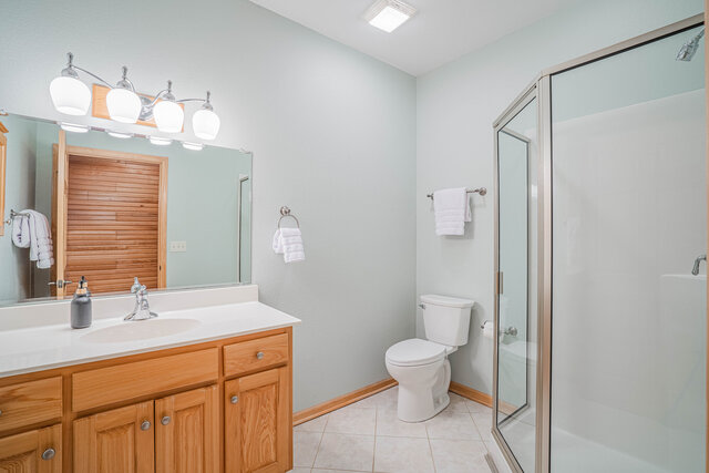 Image 24 for Large 5 bedrooms, 5 baths, fire pit, water toys,