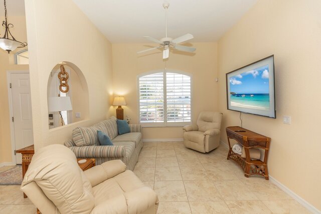 Image 5 for Pet friendly, heated saltwater  pool