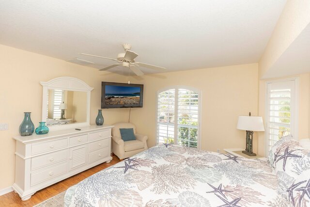 Image 15 for Pet friendly, heated saltwater  pool