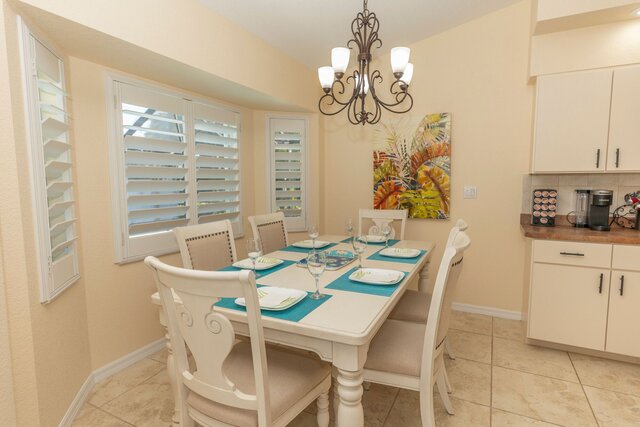 Image 9 for Pet friendly, heated saltwater  pool