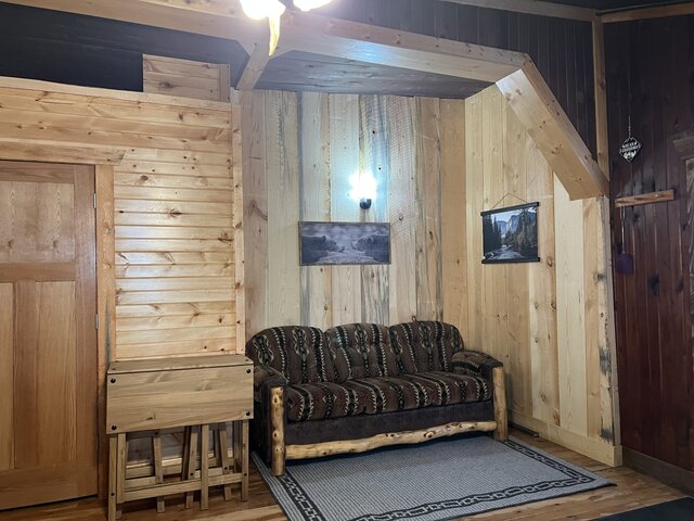 Image 4 for 03)  Black Bear Cabin (L3)