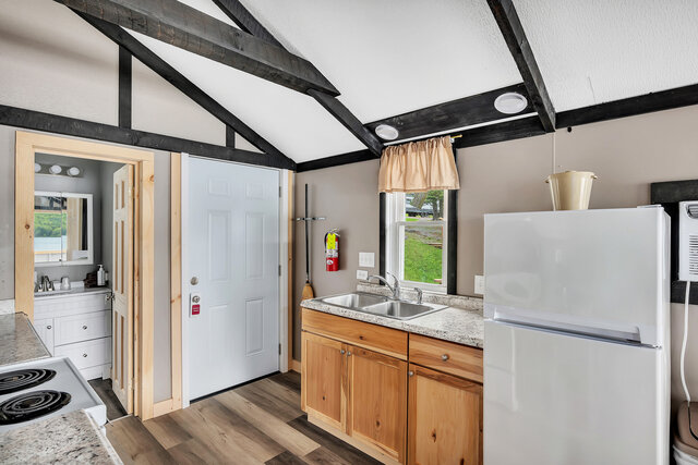 Image 9 for K) Cottage K - 2 Bedroom