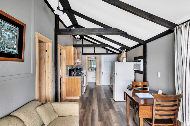 Image 7 for K) Cottage K - 2 Bedroom