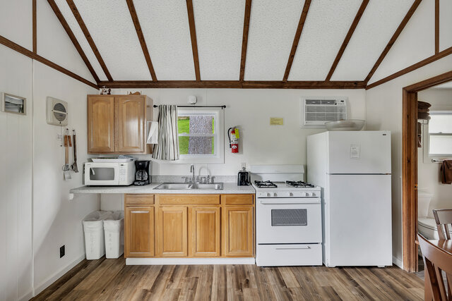 Image 5 for E) Cottage E - 1 Bedroom