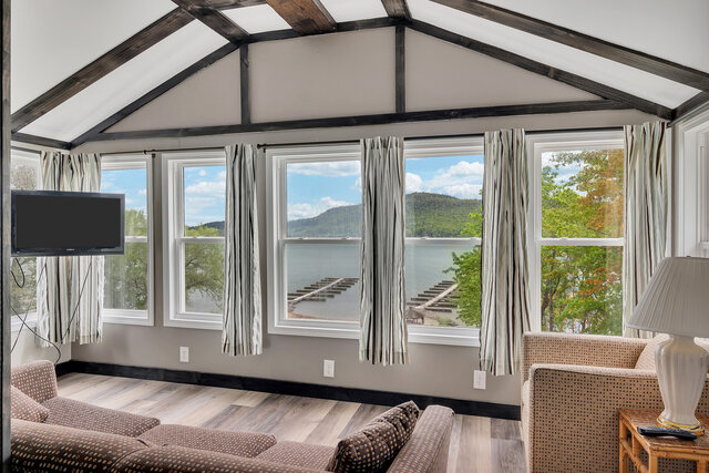 Image 4 for L) Cottage L - 2 Bedroom