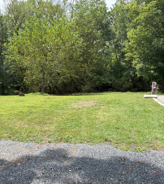 Image 1 for 008 Back in (no sewer) 30 Amp, 30'