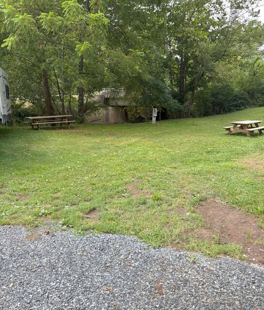 Image 1 for 006 Back in (no sewer) 30 Amp, 36'